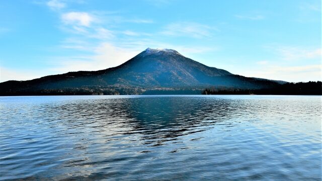 阿寒湖と摩周湖どっちが観光におすすめ 写真で景色を比較 なして北海道