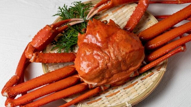 北海道でお土産のカニはどこで買うのがおすすめ 持ち帰りと送るのはどっちが良い なして北海道
