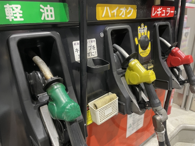 北海道でレンタカーのガソリン代は高い？お得で安い入れ方を徹底調査！